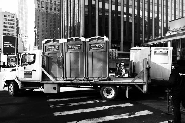 Best Portable bathroom rental  in San Diego, CA